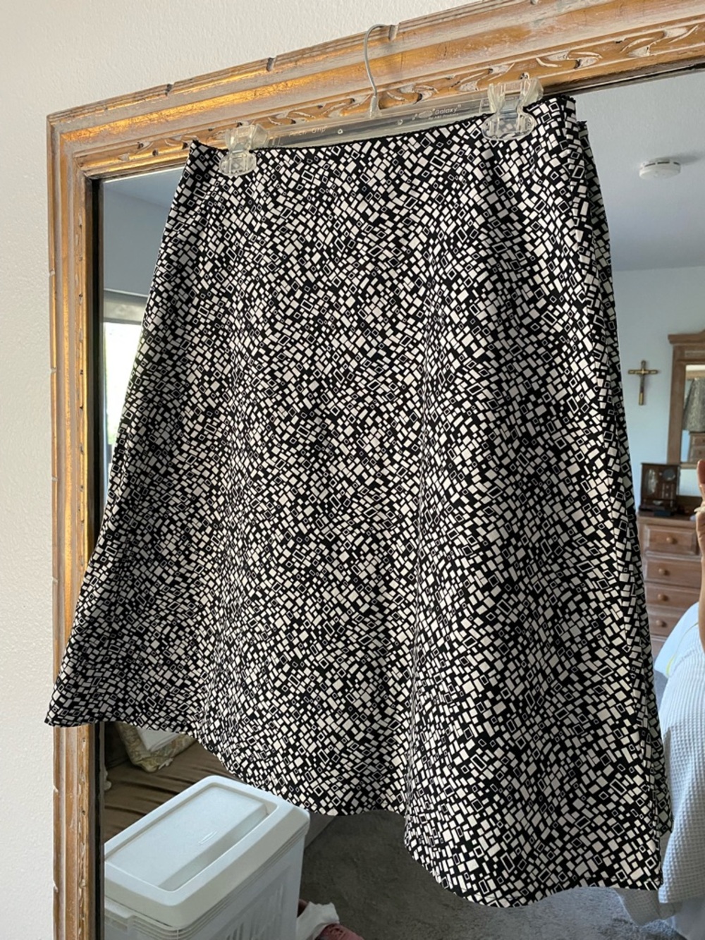 Valerie Stevens Black and White Geometric A-Line Skirt